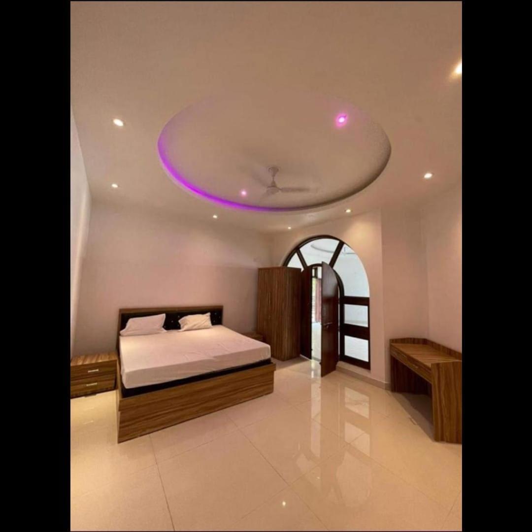 Mauji'S Villa Hotel & Guest House Allāhābād Junction Dış mekan fotoğraf