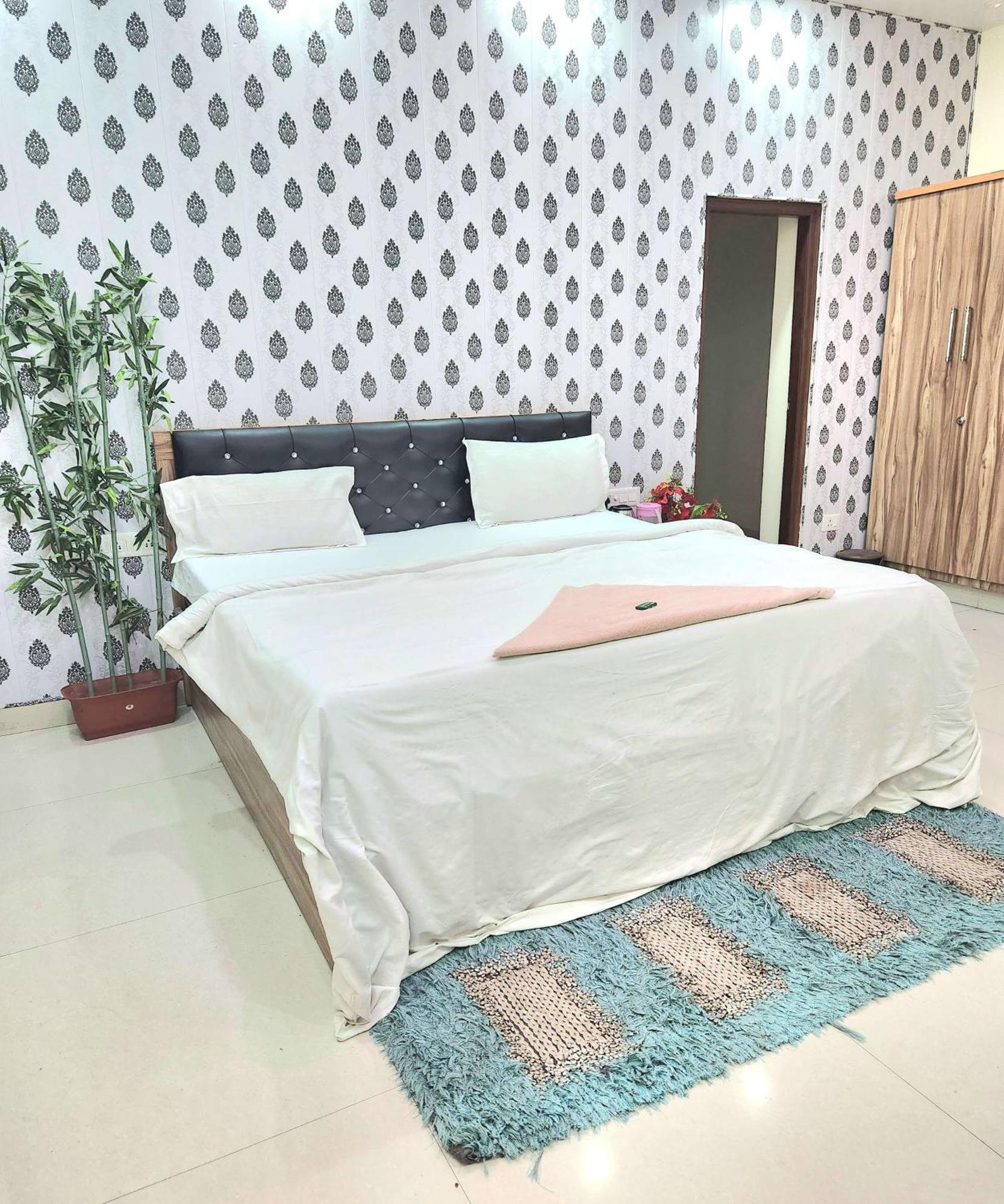 Mauji'S Villa Hotel & Guest House Allāhābād Junction Dış mekan fotoğraf